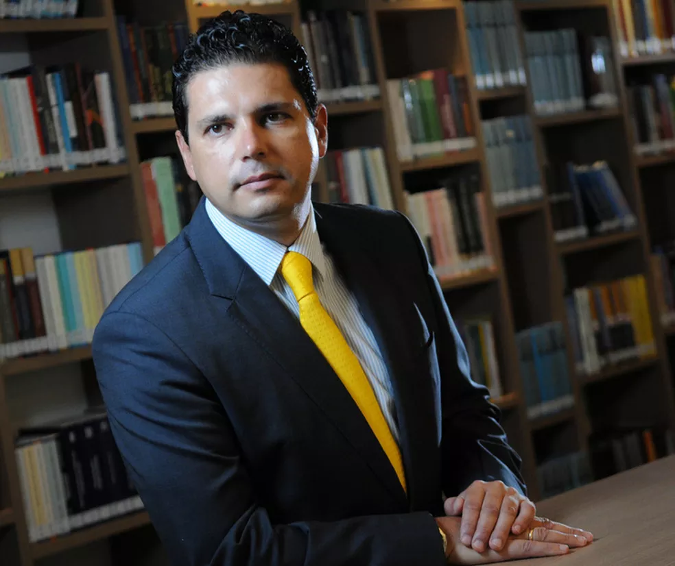 Dr. Luiz Rogério Sawaya